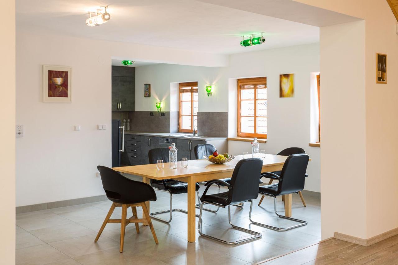 Vinny Apartman Rakovnik Exterior photo